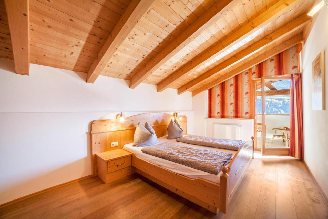 Oberegghof Ferienwohnung Hahnenkamm リフィアーノ エクステリア 写真
