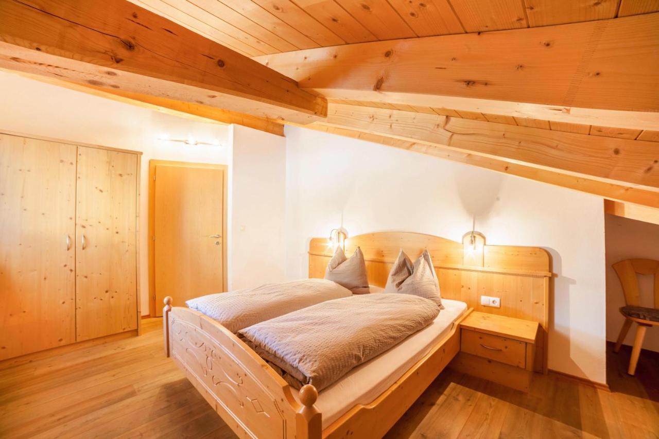 Oberegghof Ferienwohnung Hahnenkamm リフィアーノ エクステリア 写真